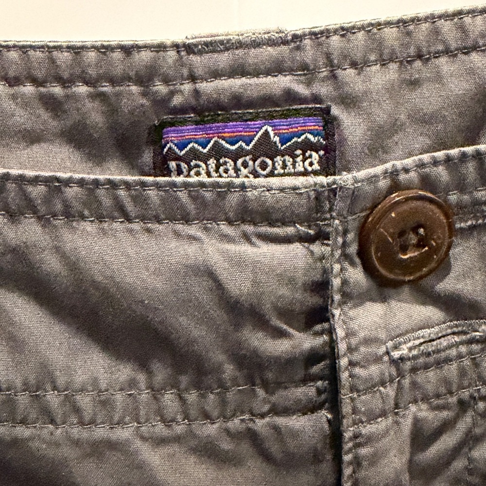 Patagonia women's organic‎ cotton hiking capri pants gray size 12